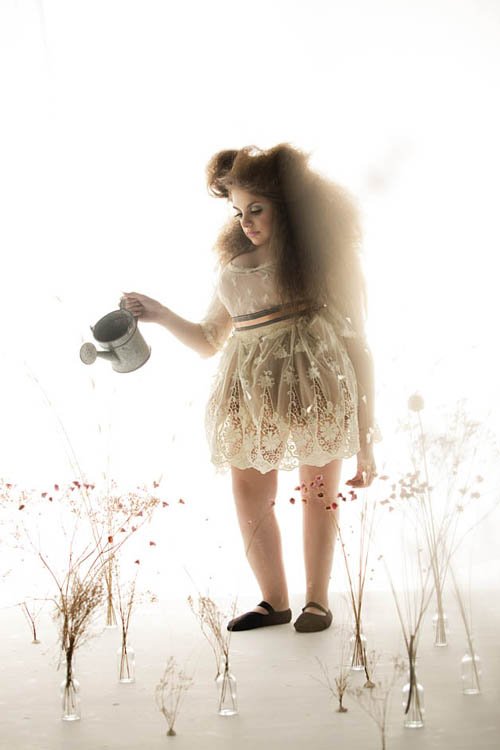 Letícia, 19 anos estudante de Relações Públicas -Fragilidade Óssea