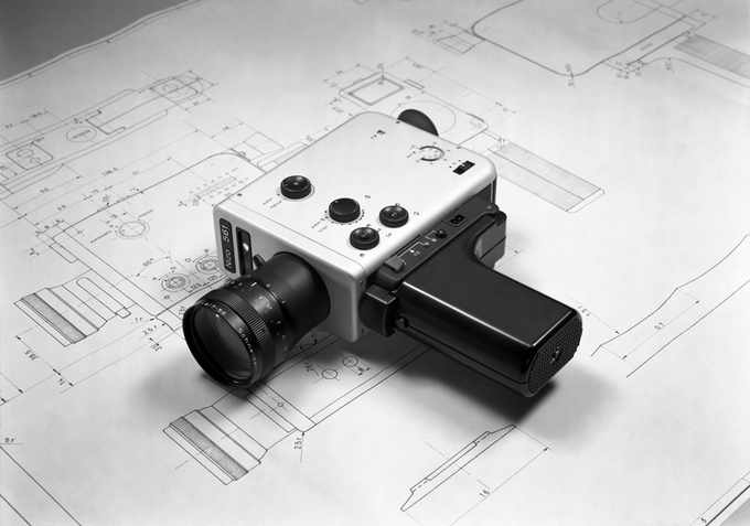 Câmera Braun Nizo 561 e desenhos técnicos - 1976